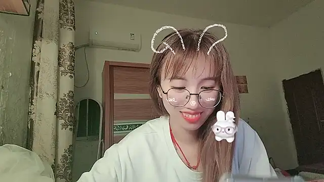 Lili_666's Live XXX Chat