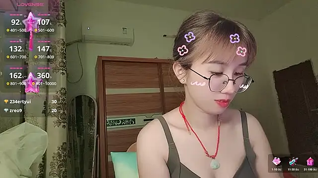 Lili_666's Live XXX Chat