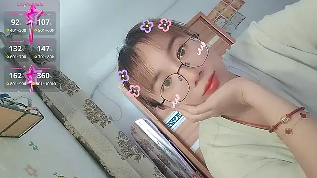 Lili_666's Live XXX Chat