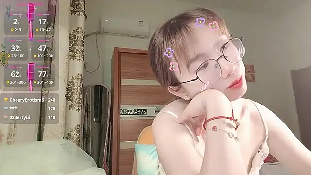 Lili_666 即時 XXX 聊天