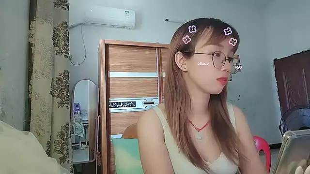 Chat XXX en directo de Lili_666