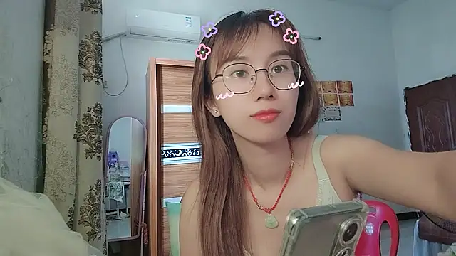 Chat XXX en directo de Lili_666