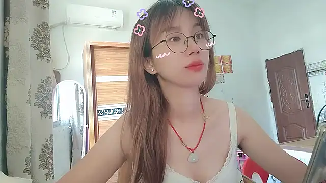 Chat XXX en directo de Lili_666