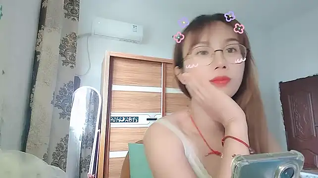 Lili_666 Live XXX-Chat