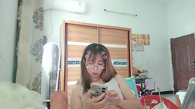 Lili_666 XXX чат на живо