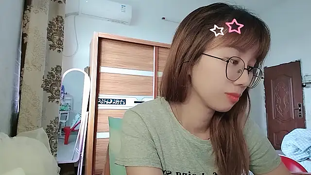 Lili_666 live XXX chat