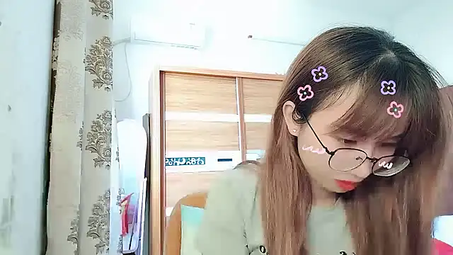 Lili_666's Live XXX Chat