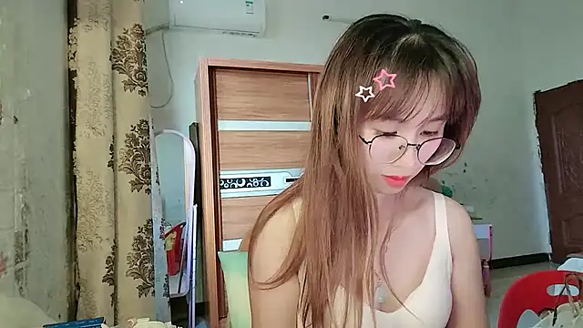 Lili_666's Live XXX Chat