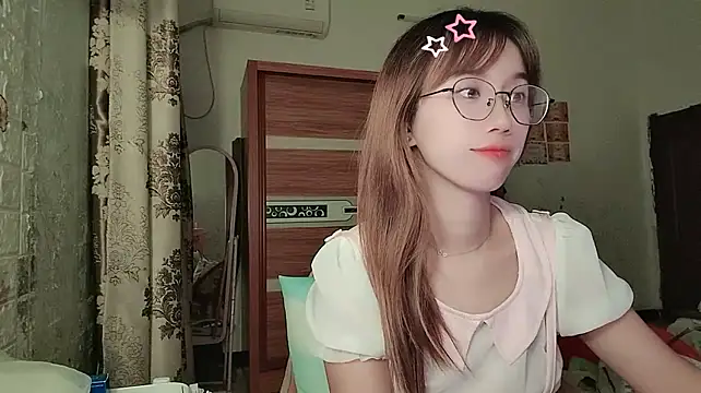 Lili_666のライブXXXチャット
