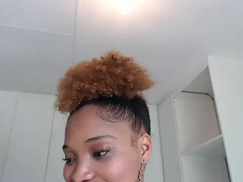 CREAMYCUPCAKExxx 라이브 XXX 채팅