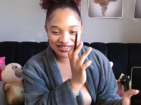 CREAMYCUPCAKExxx Live XXX Chat