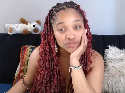 CREAMYCUPCAKExxx – Naživo XXX chat