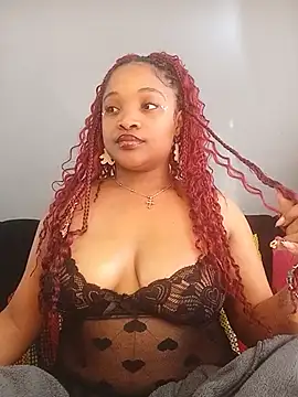 CREAMYCUPCAKExxx's Live XXX Chat