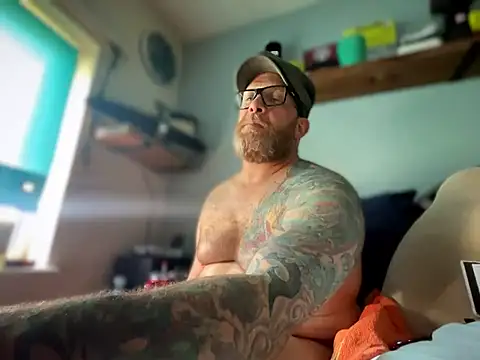 Webkamerová show Tattooednakedguy
