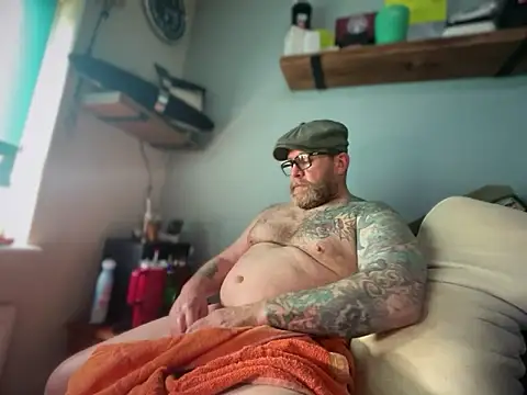 Tattooednakedguy webcam show