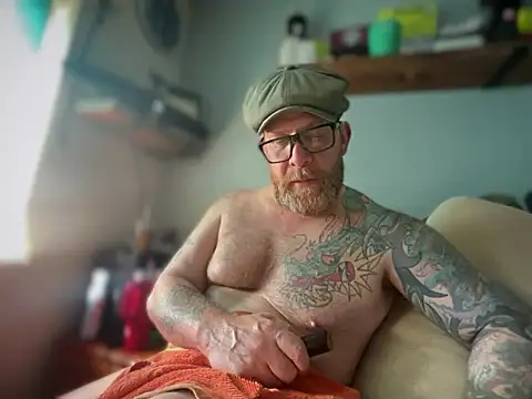 Tattooednakedguy – webcam-show