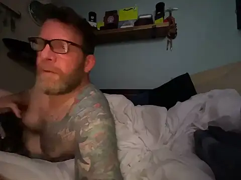 Webkamerová show Tattooednakedguy