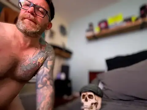 Tattooednakedguy – webcam-show