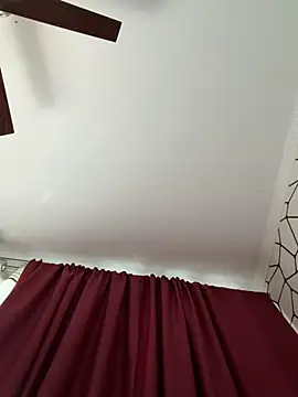 Chat XXX ao vivo de Hornyblond_Bella