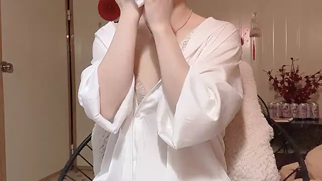دردشة LinhChi_9x الجنسية المباشرة