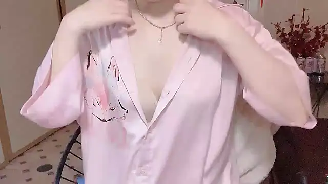 Živý XXX chat LinhChi_9x