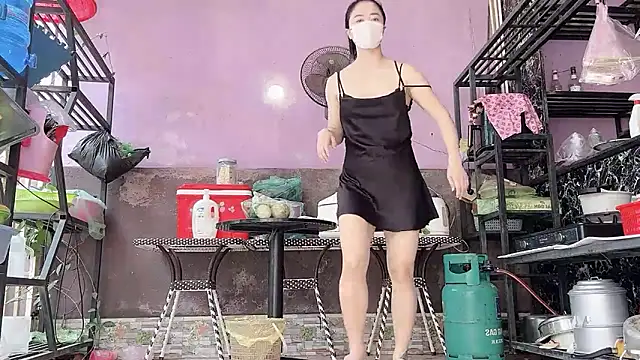 LinhChi_9x 网络视讯表演