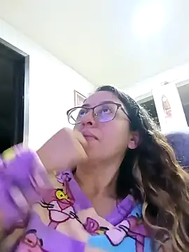 Show de miss_hanna07 na webcam