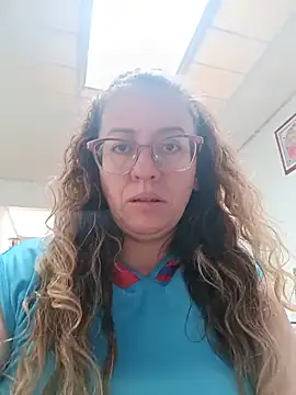 Chat +18 de miss_hanna07 ao vivo