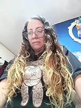 Živá chatovací místnost miss_hanna07