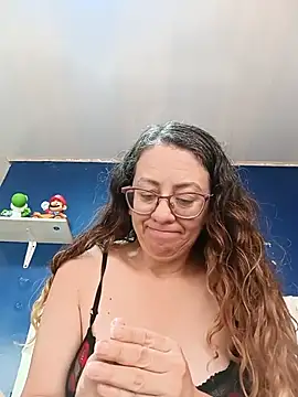 miss_hanna07 Show in webcam