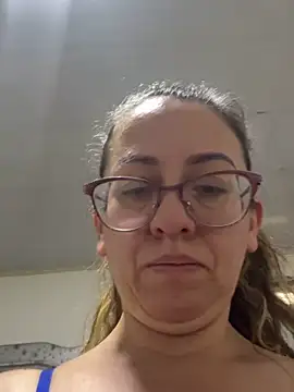 miss_hanna07 élő chatszobája