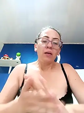 miss_hanna07's Webcam Show