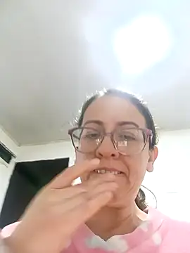 Chat XXX ao vivo de miss_hanna07