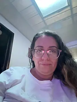 Chatroom XXX en direct de miss_hanna07