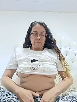 Živý XXX chat miss_hanna07