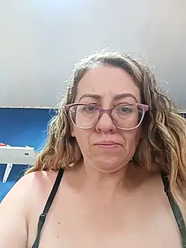 חדר צ'אט בשידור חי של miss_hanna07