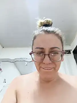 miss_hanna07's Webcam Show