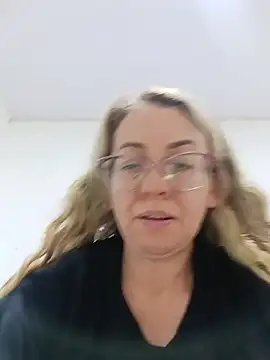 XXX chat uživo modela miss_hanna07