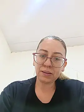 Živý XXX chat miss_hanna07