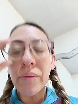 miss_hanna07's Webcam Show