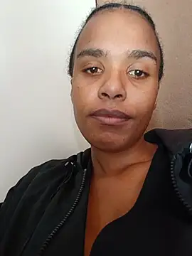 SexySlenderLexy Adlı Modelin Canlı XXX Sohbeti