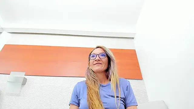 Živá chatovací místnost maddy_cartter