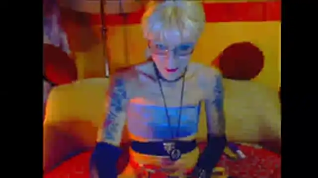cuxladyboy Show in webcam