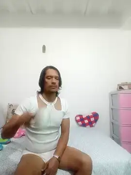 Leandona 网络视讯表演