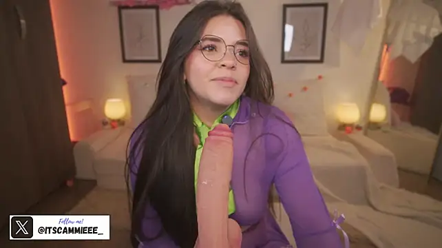itscammieee's Live XXX Chat