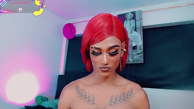 Kendall_hornyy Show Webcam