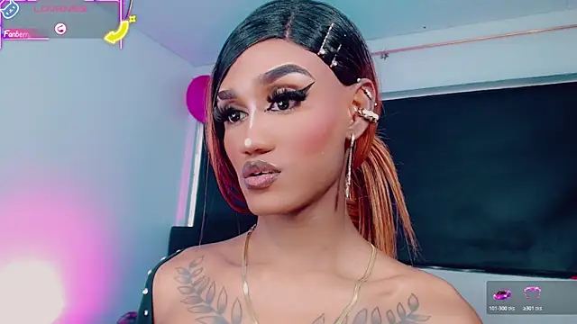 Kendall_hornyy Show Webcam