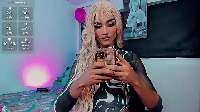 Kendall_hornyy Adlı Modelin Web Kamerası Şovu