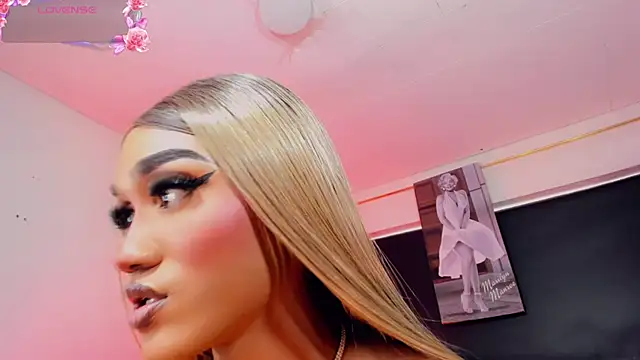 Kendall_hornyy Webcam Show