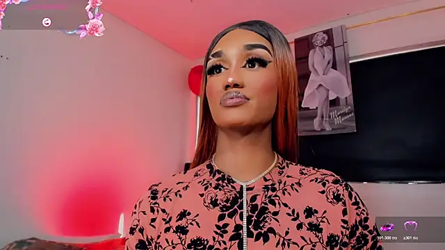 Kendall_hornyy Show in webcam
